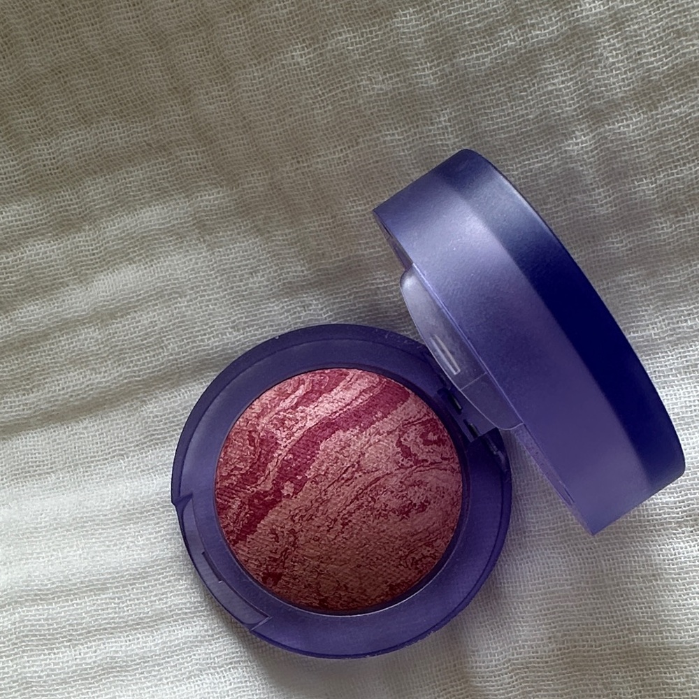 New Kosas Blush compact - shade euphoria
